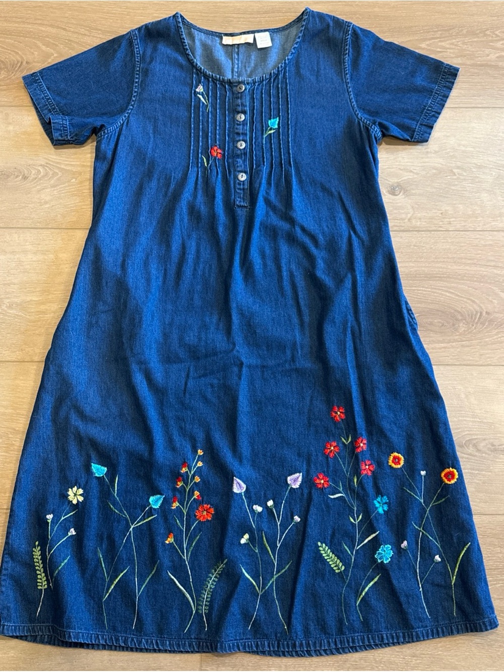 LA Cera Blue Denim Midi Dress Pockets Embroidered Flowers Cottagecore Medium